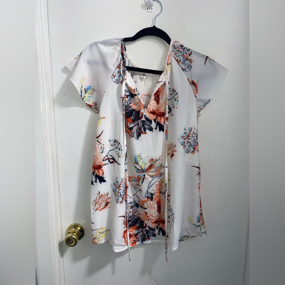 Women’s Large Blouse | Short-Sleeved | Flutter Sleeve | Floral | Lined | NWOT